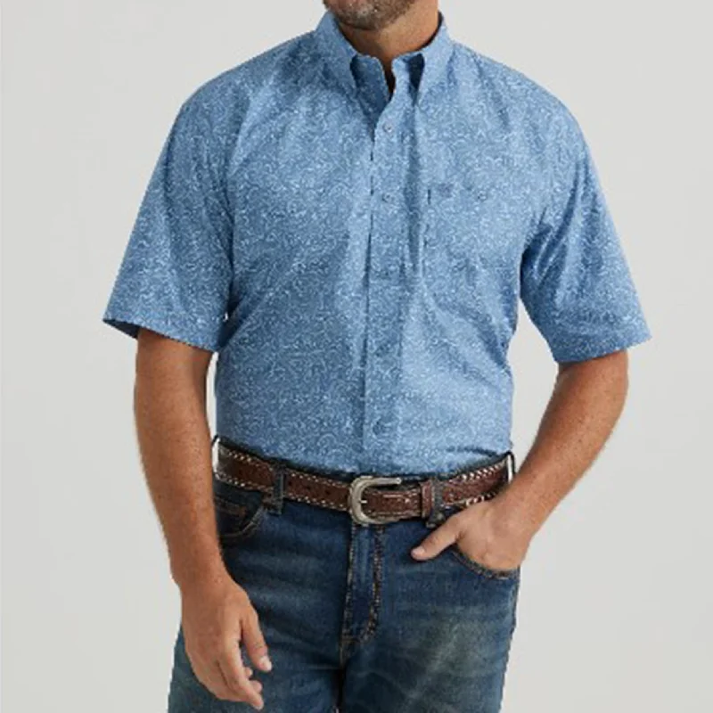 Wrangler Men's Blue Paisley Short Sleeve -