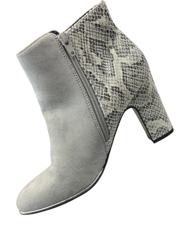 Boots Ankle Heels By Rialto In Snakeskin Print, Size: 7