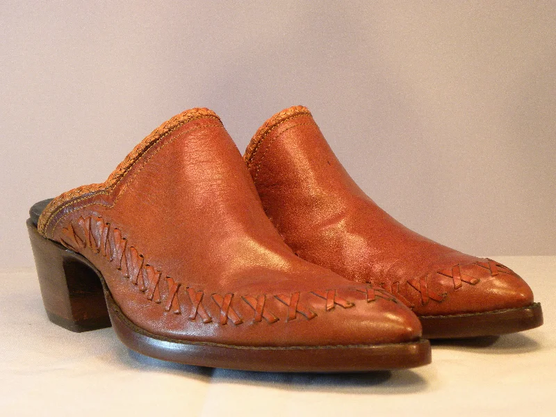 Cognac Buck Stitch Kangaroo Tres Outlaws  Mule  1014 @