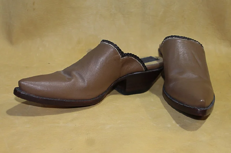 Chocolate with Black Trim Calf Mule 3008