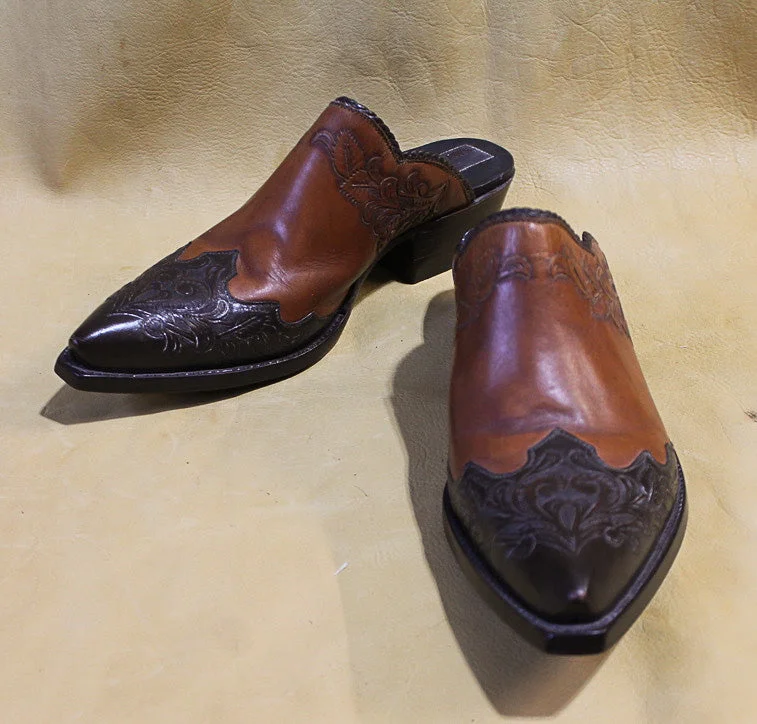 Hand Tooled Cognac w/ Wing Tip Mule 3072