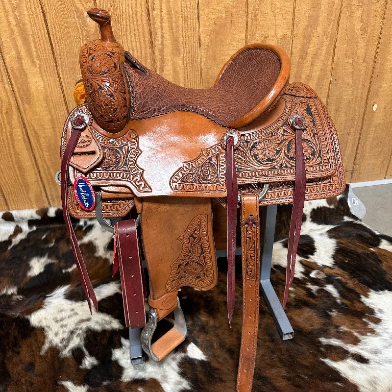 HR Saddlery 15.5 inch Signature Cowhorse Saddle