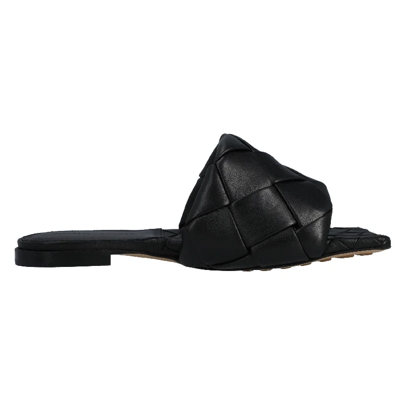 Bottega Veneta Lido Flat Sandal black Sustainable Shoe Design  