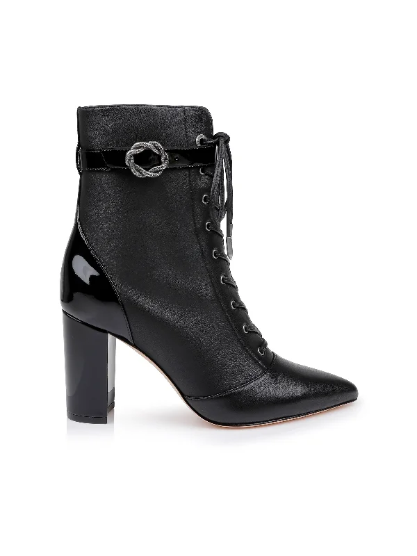Elegante Leather Bootie Tassel Driving Shoe Look 